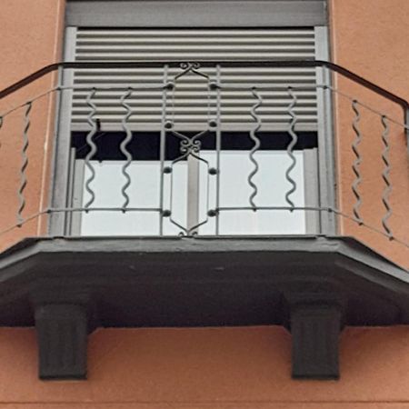 Habitaciones Familiares Con Bano Privado Lf - Sin Ascensor Zaragoza Eksteriør billede