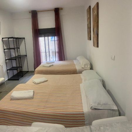 Habitaciones Familiares Con Bano Privado Lf - Sin Ascensor Zaragoza Eksteriør billede