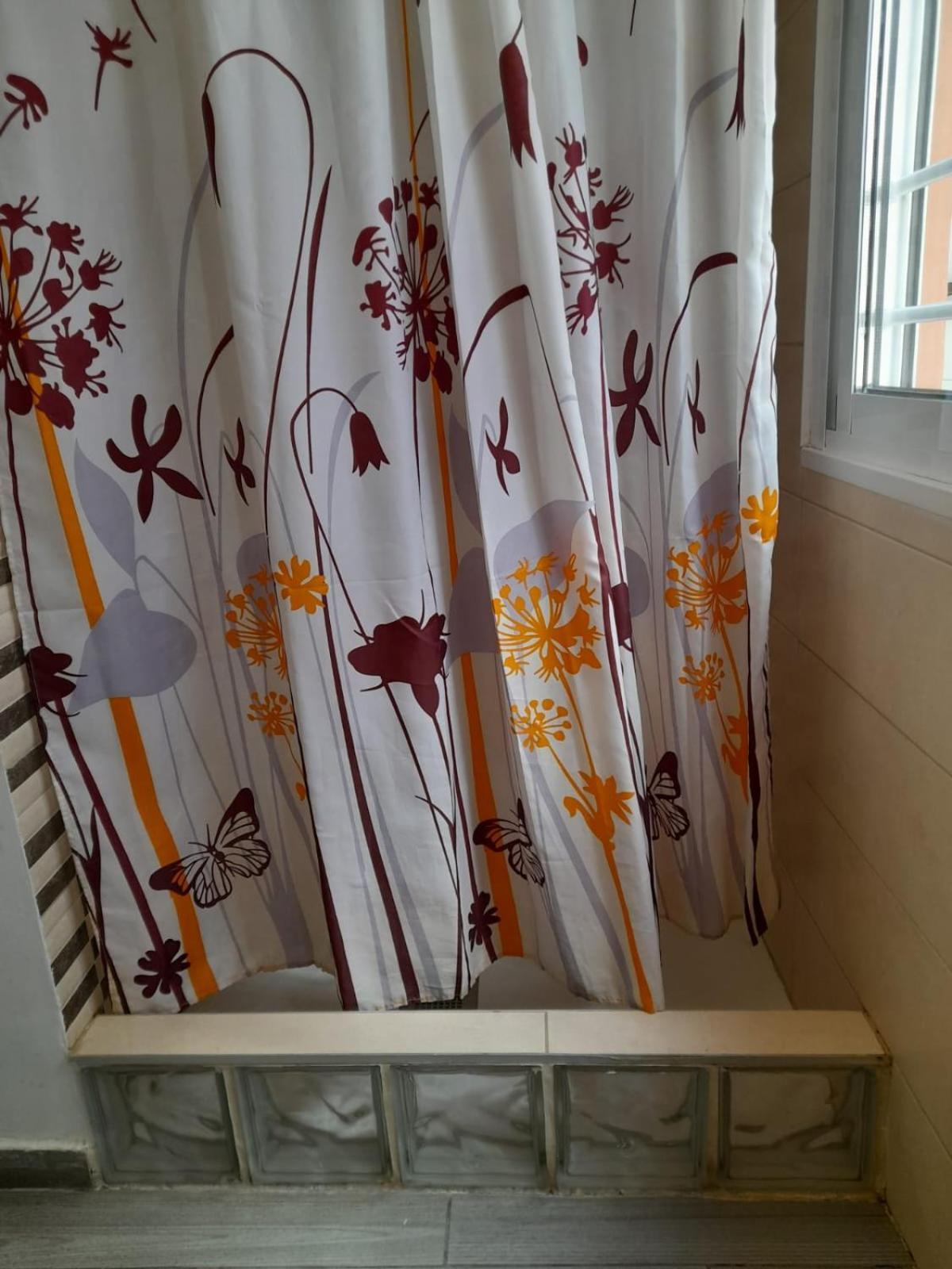 Habitaciones Familiares Con Bano Privado Lf - Sin Ascensor Zaragoza Eksteriør billede