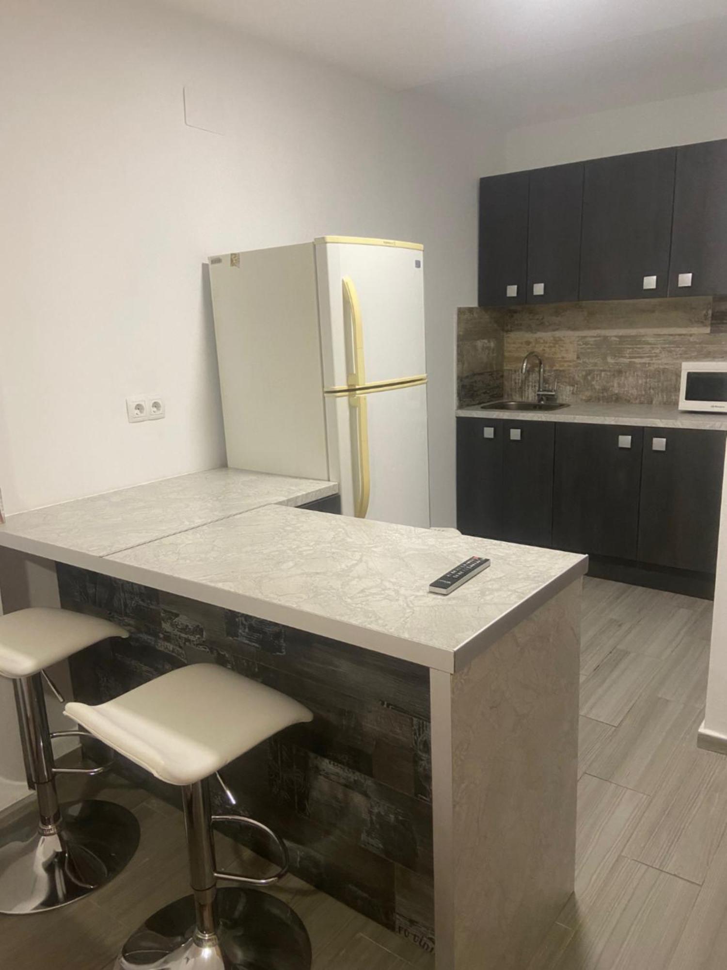 Habitaciones Familiares Con Bano Privado Lf - Sin Ascensor Zaragoza Eksteriør billede